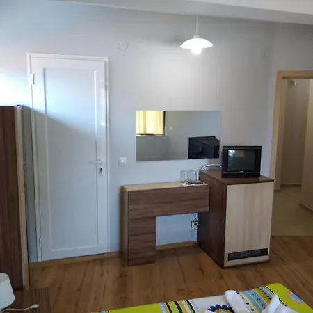 Niya 4* צ'רנומורץ