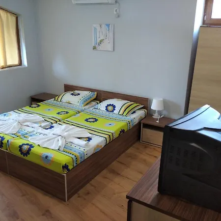 בית הארחה Niya