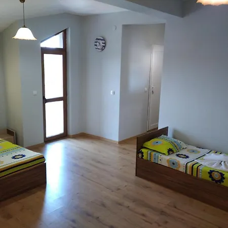 Niya 4* צ'רנומורץ