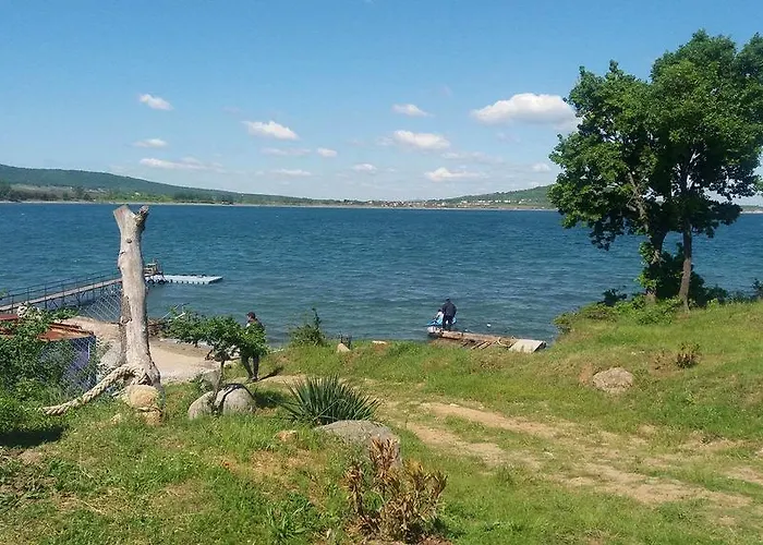 Niya 4* Chernomorets